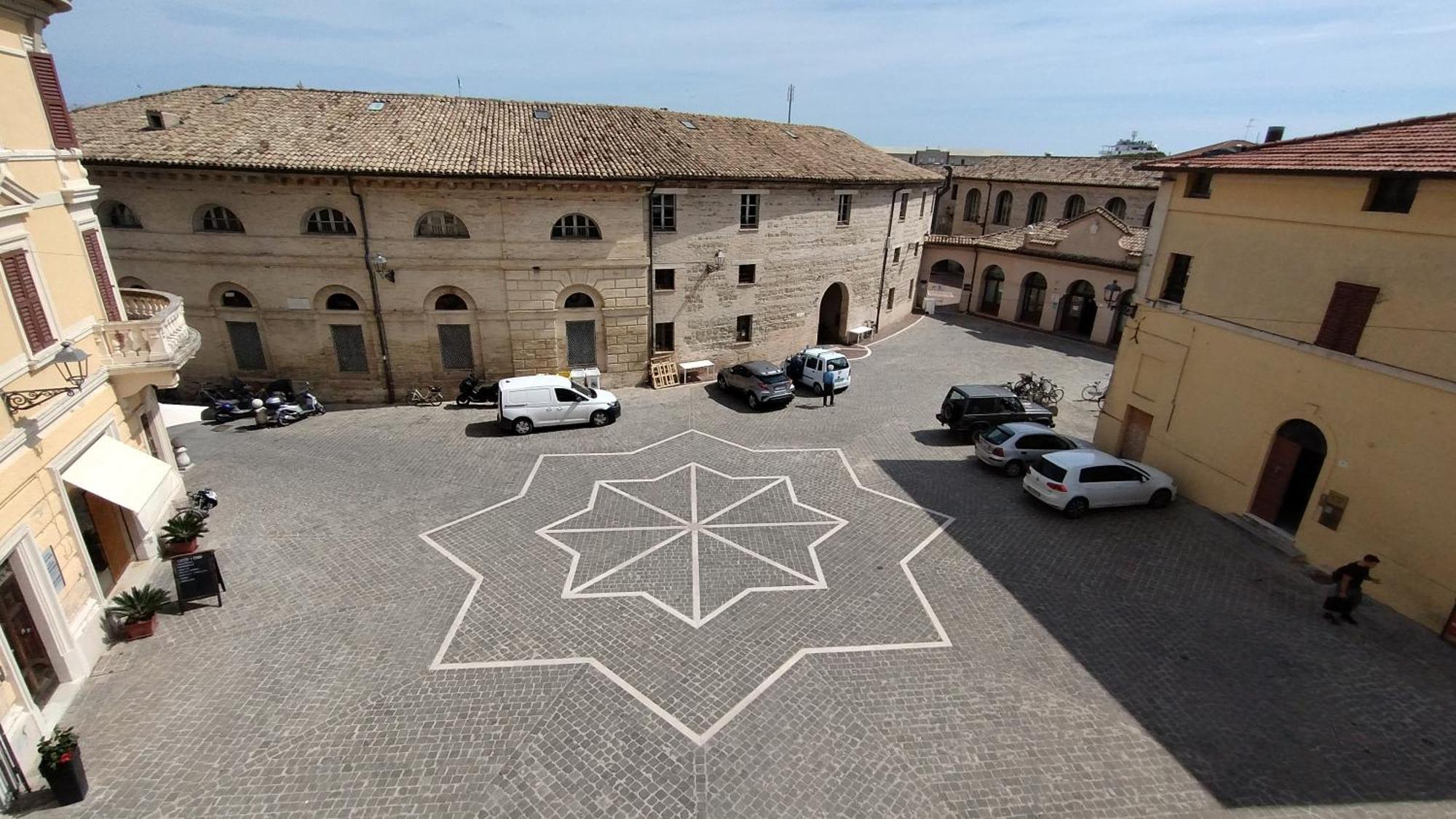 Palazzo Cavalletti - Appartamenti Nel Cuore Di Σενιγκάλια Εξωτερικό φωτογραφία